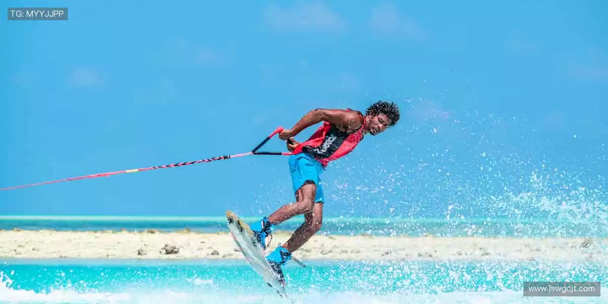 🚴 速度激情，赛道争锋！🏆